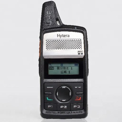 購入 IPX4防水ポータブルラジオトランシーバー、通信および周波数範囲430-470 MHz オンライン製造