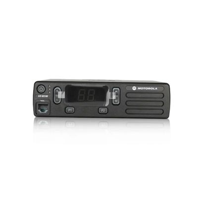 購入 Motorola DM1400 XIR VHF/UHF Two-Way Radio 5W Output Power オンライン製造