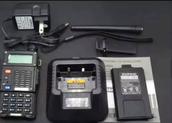 バオフェン VHF UHF ダブルバンド 2方向無線通信